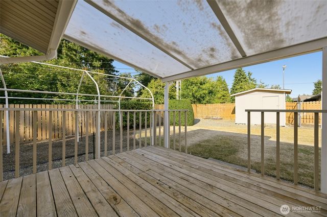 7603 46th Avenue E, Tacoma, WA 98443