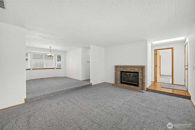 7603 46th Avenue E, Tacoma, WA 98443