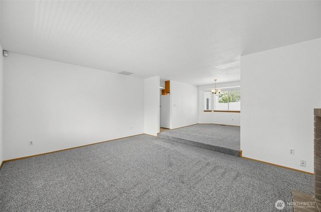 7603 46th Avenue E, Tacoma, WA 98443