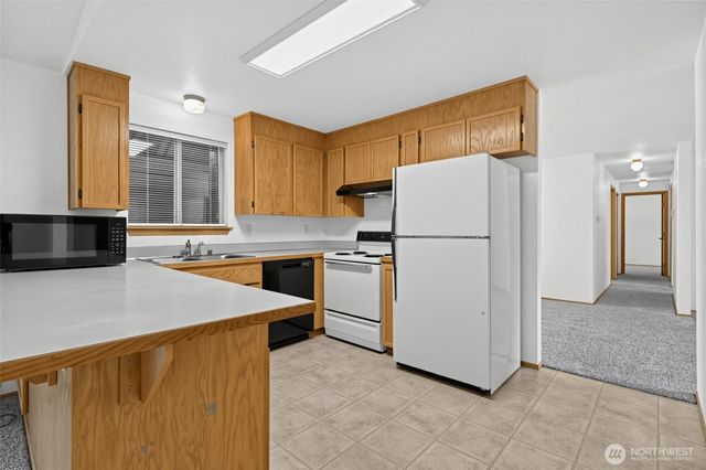 7603 46th Avenue E, Tacoma, WA 98443