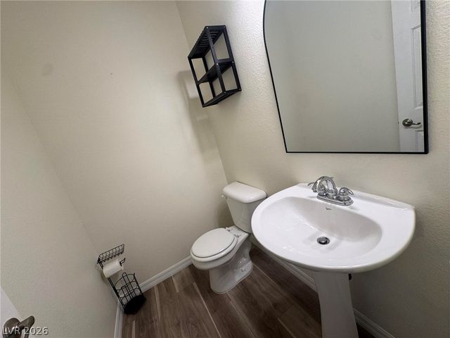 1510 Plaza Centre Drive 105, Las Vegas, NV 89135