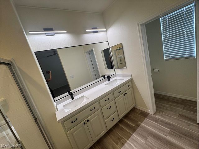 1510 Plaza Centre Drive 105, Las Vegas, NV 89135