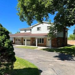 2948 Alexander Street, Rochester Hills, MI 48309