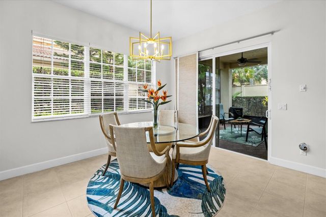 10099 SW Duccio Lane, Port Saint Lucie, FL 34986
