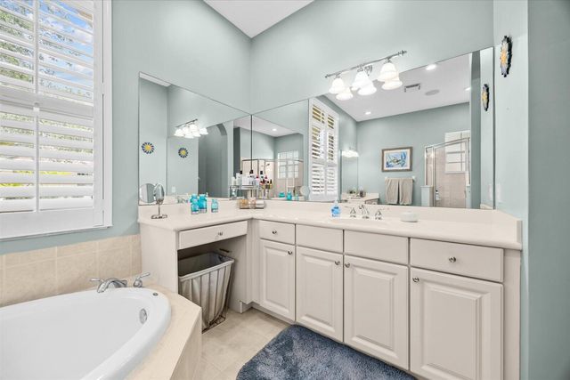 10099 SW Duccio Lane, Port Saint Lucie, FL 34986