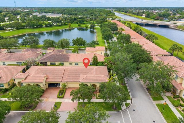10099 SW Duccio Lane, Port Saint Lucie, FL 34986