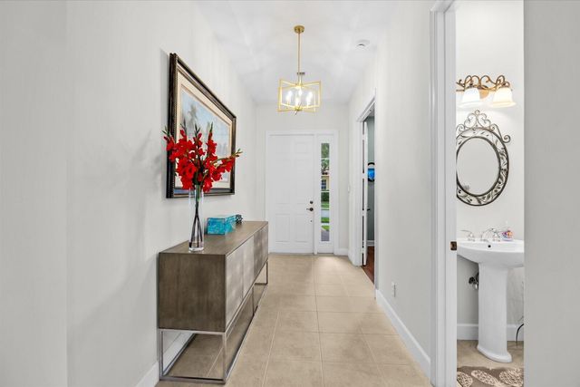 10099 SW Duccio Lane, Port Saint Lucie, FL 34986