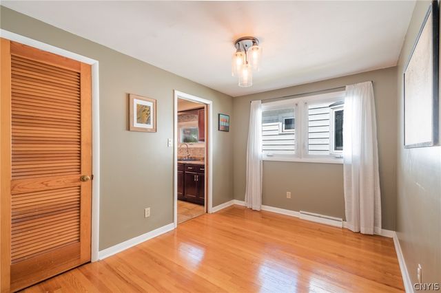 122 Atkinson Ave, Syracuse, NY 13207