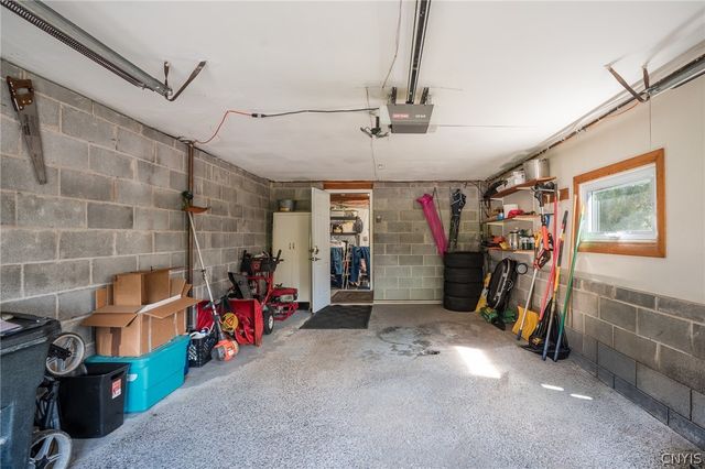 122 Atkinson Ave, Syracuse, NY 13207
