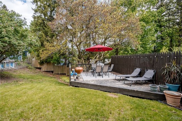 122 Atkinson Ave, Syracuse, NY 13207