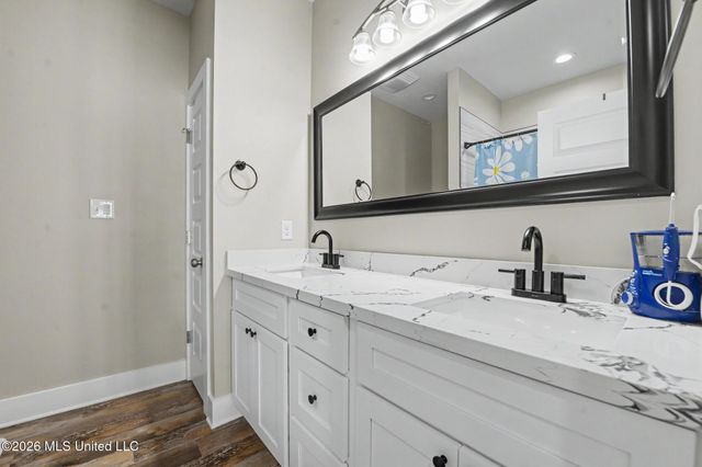 5114 Oak Street, Bay Saint Louis, MS 39520