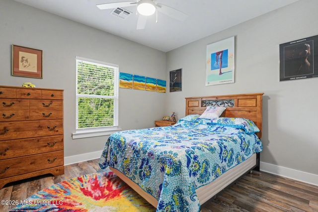 5114 Oak Street, Bay Saint Louis, MS 39520