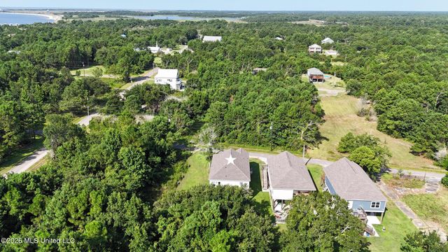 5114 Oak Street, Bay Saint Louis, MS 39520