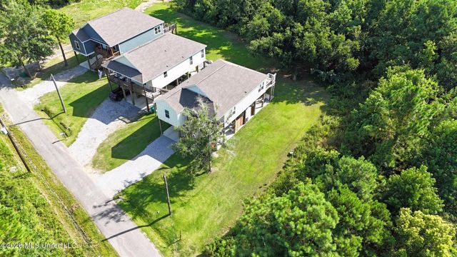 5114 Oak Street, Bay Saint Louis, MS 39520