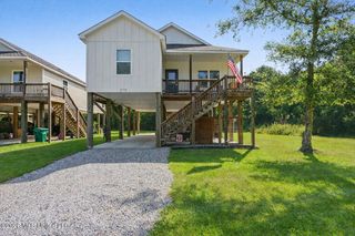 5114 Oak Street, Bay Saint Louis, MS 39520