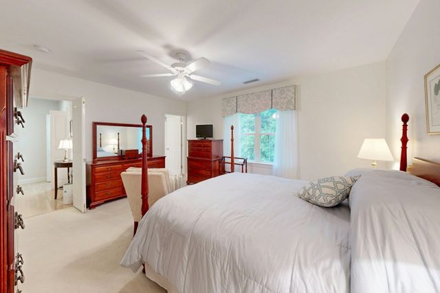 23 Turtlebrook Way, Medfield, MA 02052