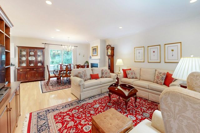 23 Turtlebrook Way, Medfield, MA 02052