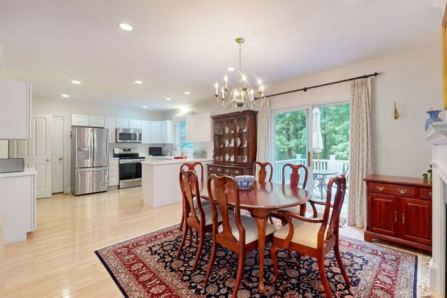 23 Turtlebrook Way, Medfield, MA 02052