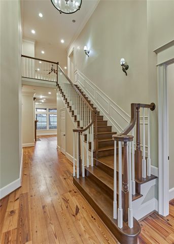 102 Winthrop Harbor S, Montgomery, TX 77356