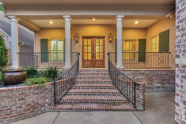 102 Winthrop Harbor S, Montgomery, TX 77356