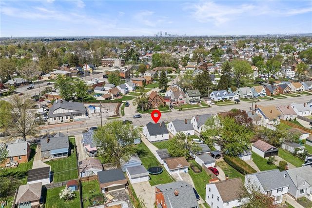 8303 Snow Road, Parma, OH 44129