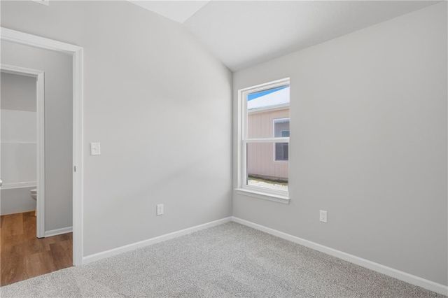 19427 Lincoln Street, Spring Hill, KS 66083