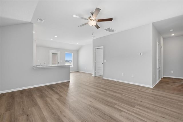 19427 Lincoln Street, Spring Hill, KS 66083