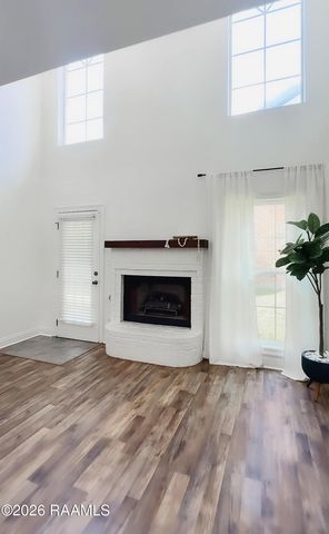 133 Ambiance Circle, Lafayette, LA 70508