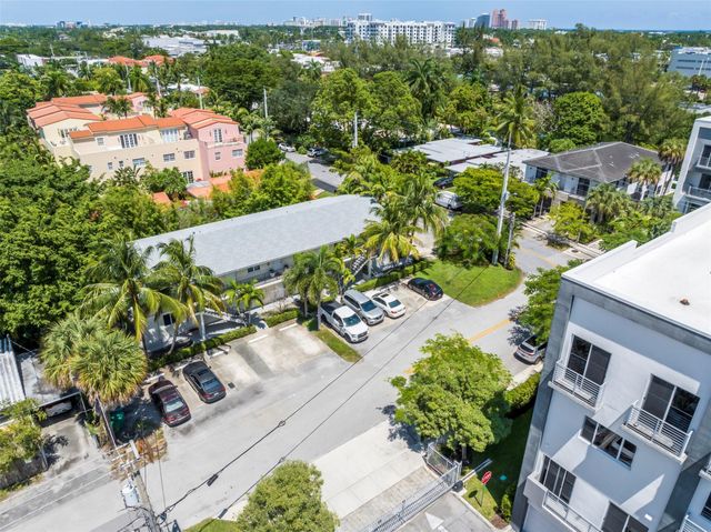 1101 NE 18th Avenue 8, Fort Lauderdale, FL 33304