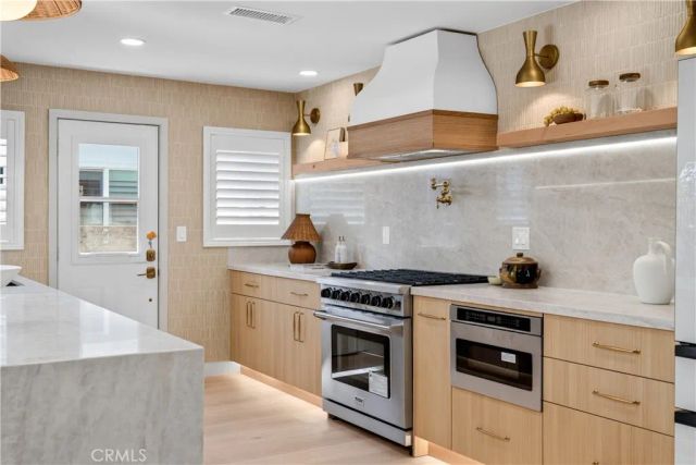 6272 Chinook, Westminster, CA 92683