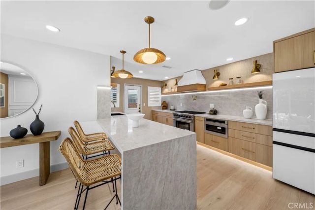 6272 Chinook, Westminster, CA 92683