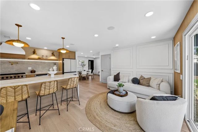 6272 Chinook, Westminster, CA 92683