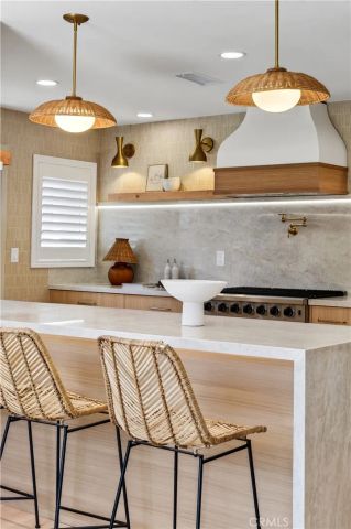 6272 Chinook, Westminster, CA 92683