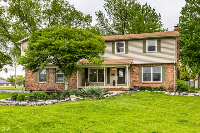 1185 Starkey Road, Zionsville, IN 46077