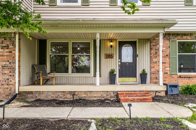 1185 Starkey Road, Zionsville, IN 46077