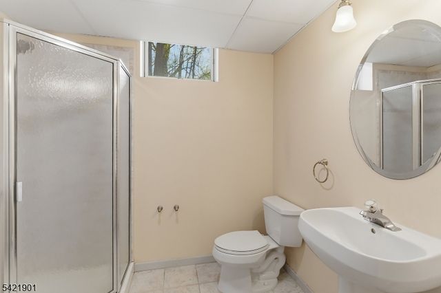 8 Clearview Rd, Springfield Twp., NJ 07081