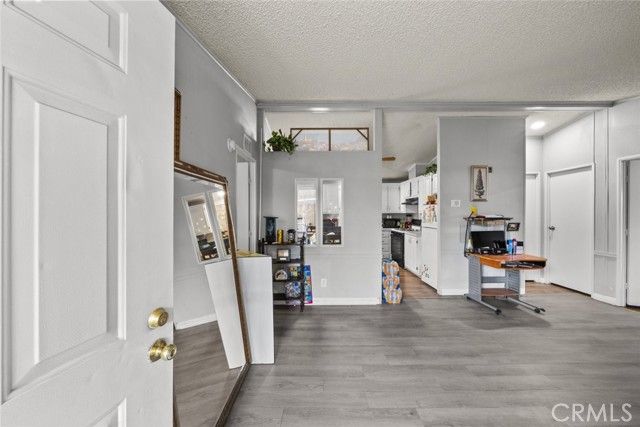 45111 25th Street 4, Lancaster, CA 93535