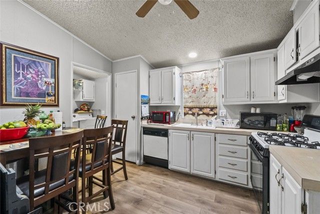 45111 25th Street 4, Lancaster, CA 93535