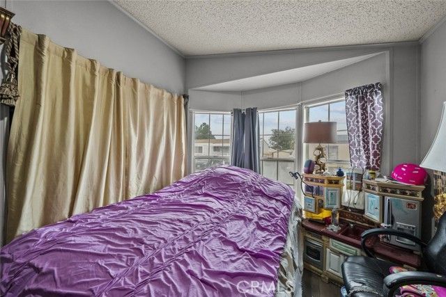 45111 25th Street 4, Lancaster, CA 93535