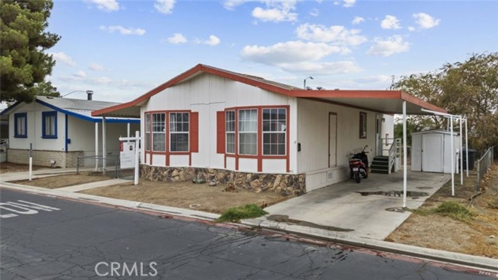 45111 25th Street 4, Lancaster, CA 93535