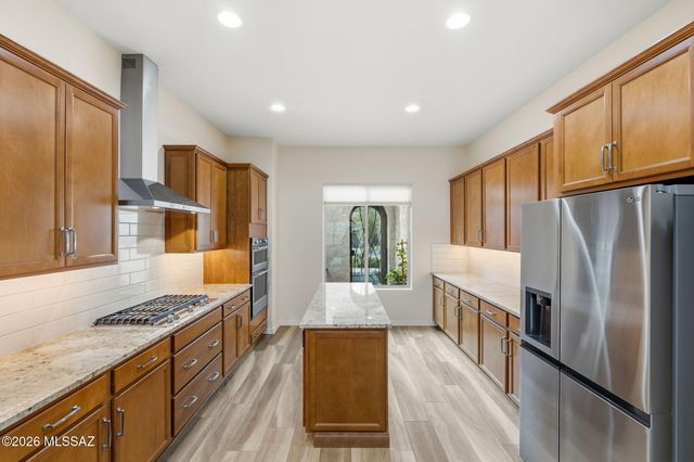 12862 N Geyser Valley Street, Oro Valley, AZ 85755