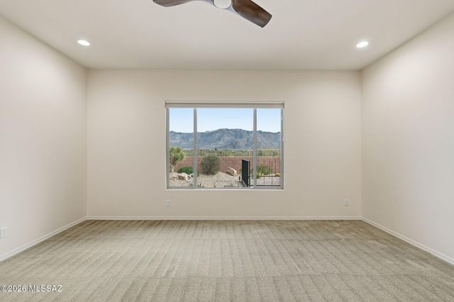 12862 N Geyser Valley Street, Oro Valley, AZ 85755