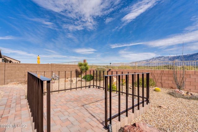 12862 N Geyser Valley Street, Oro Valley, AZ 85755