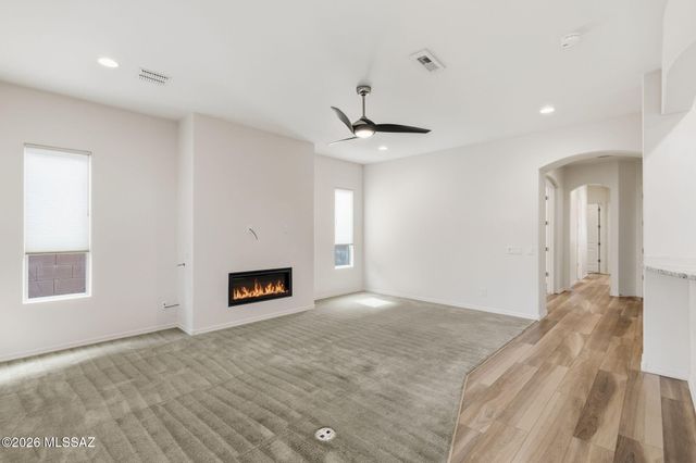 12862 N Geyser Valley Street, Oro Valley, AZ 85755