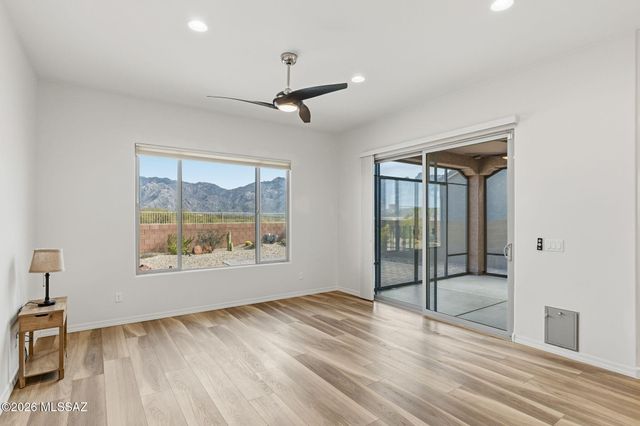 12862 N Geyser Valley Street, Oro Valley, AZ 85755