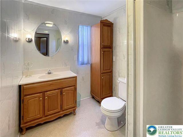 3406 Church Road, Bethlehem Twp, PA 18045