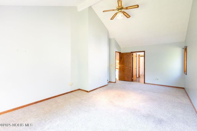 222 Lakeview Drive, Bryan, OH 43506