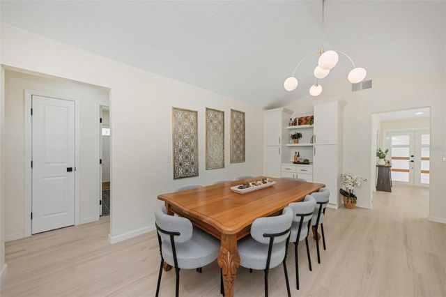 11419 47TH AVENUE N, St Petersburg, FL 33708