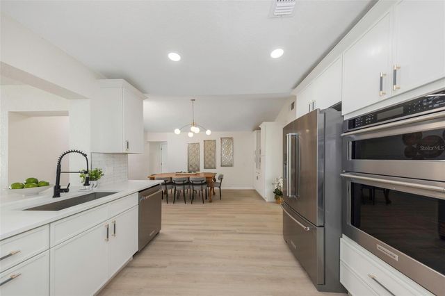 11419 47TH AVENUE N, St Petersburg, FL 33708