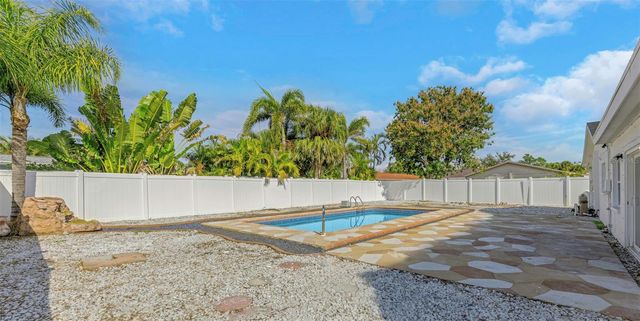 11419 47TH AVENUE N, St Petersburg, FL 33708